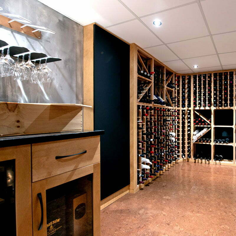 Installation cave à vin | Armoires Perreault